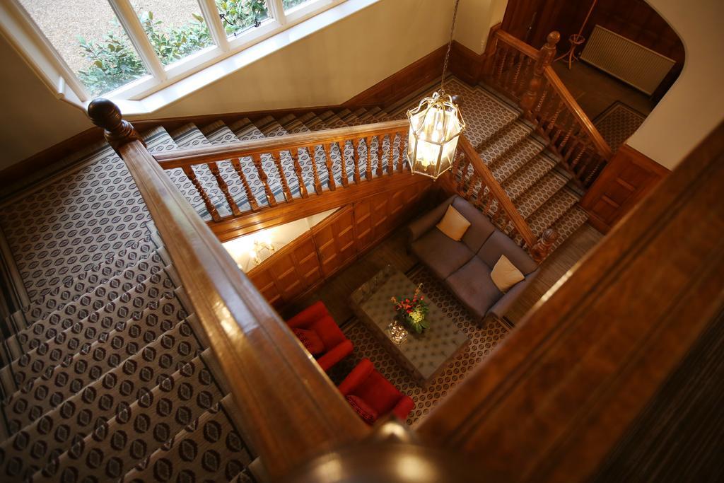 Hartsfield Manor Hotel Dorking Exterior foto
